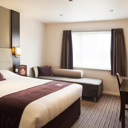 Premier Inn Ютоксетер Екстер'єр фото