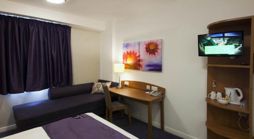 Premier Inn Ютоксетер Номер фото
