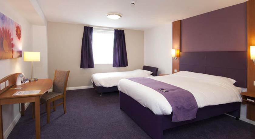 Premier Inn Ютоксетер Номер фото