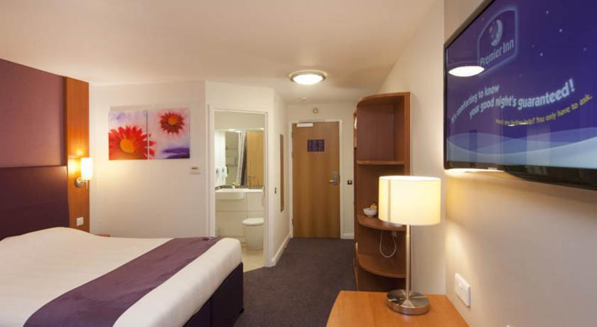 Premier Inn Ютоксетер Екстер'єр фото