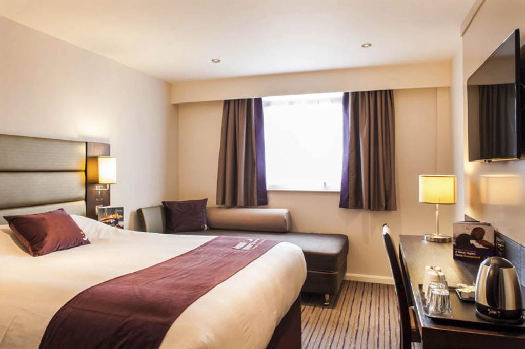 Premier Inn Ютоксетер Екстер'єр фото