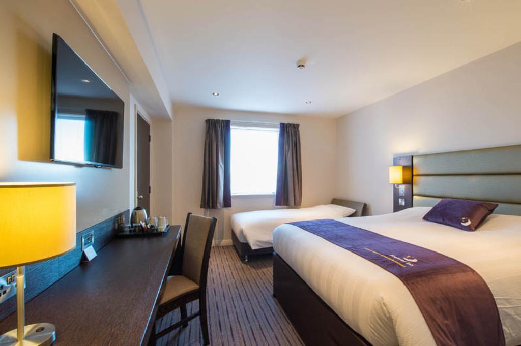 Premier Inn Ютоксетер Екстер'єр фото