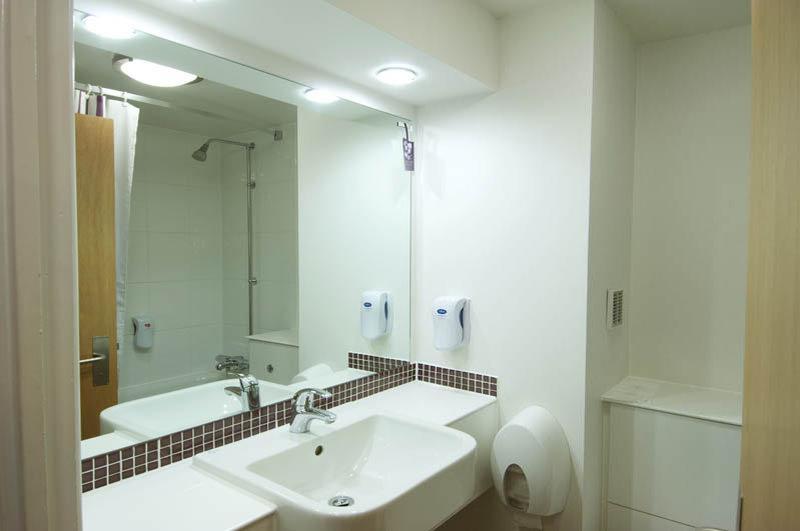 Premier Inn Ютоксетер Екстер'єр фото